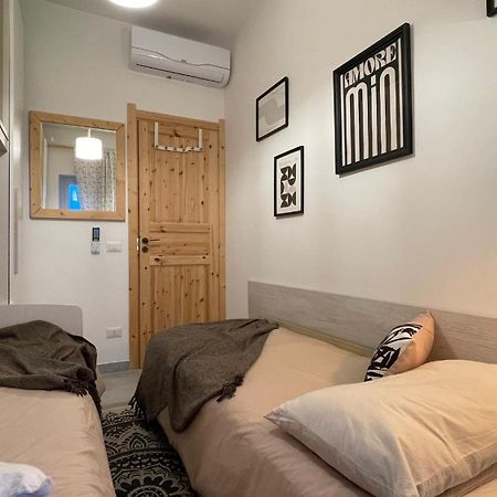 Koru House Torvaianicaヴィラ エクステリア 写真